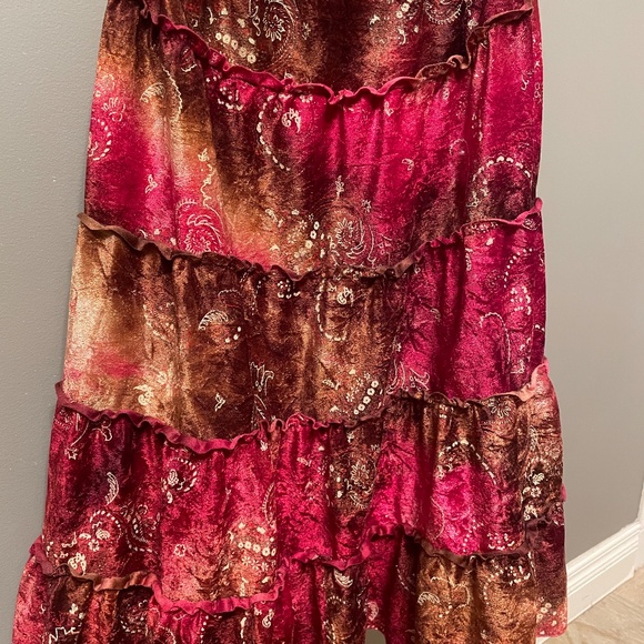 size 4 woman skirt - Picture 3 of 9